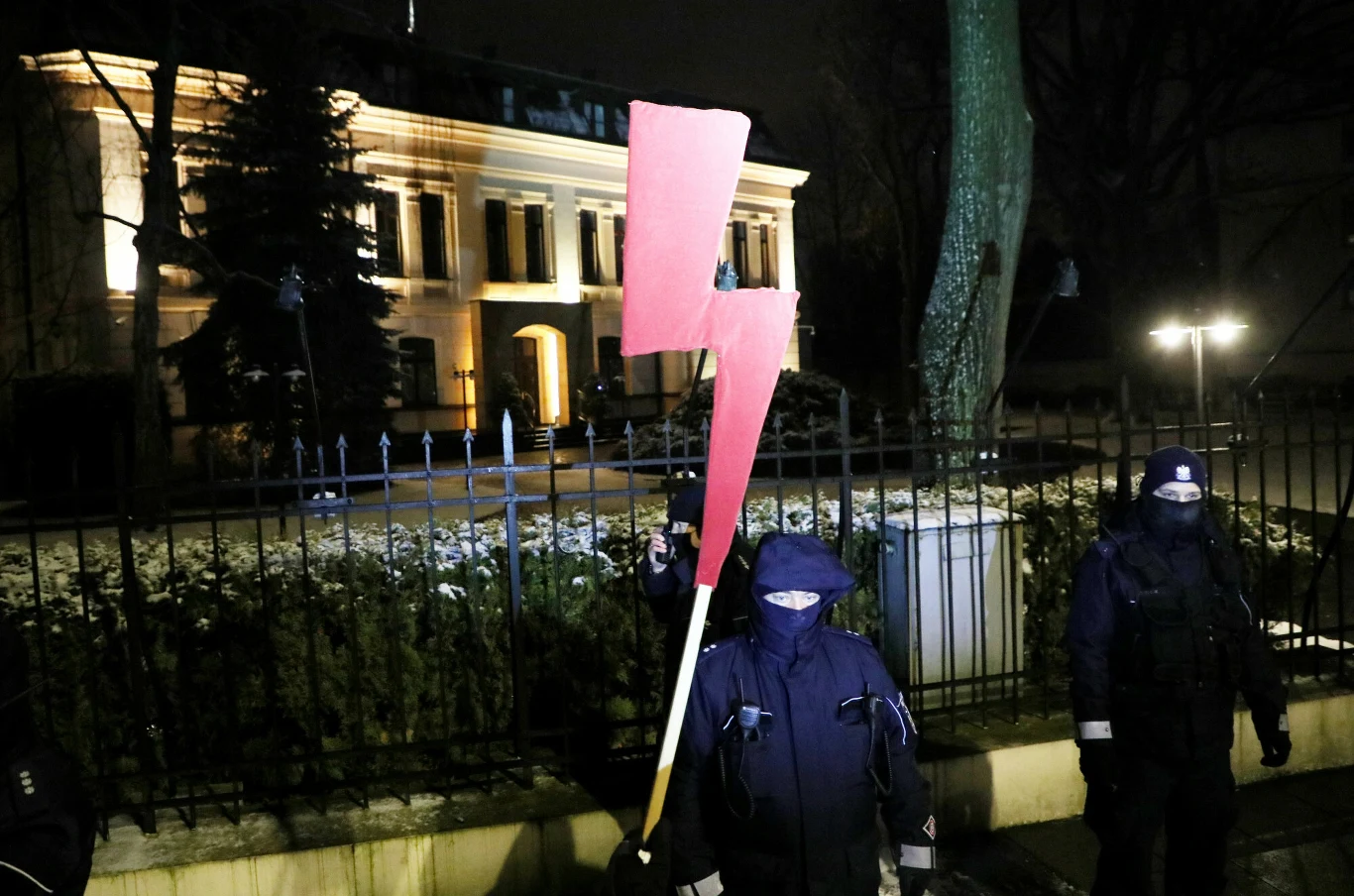 Plac był krótko zablokowany. 