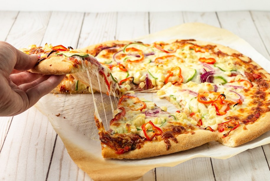 Pizza z szynką i serem - Donatello - 600 g