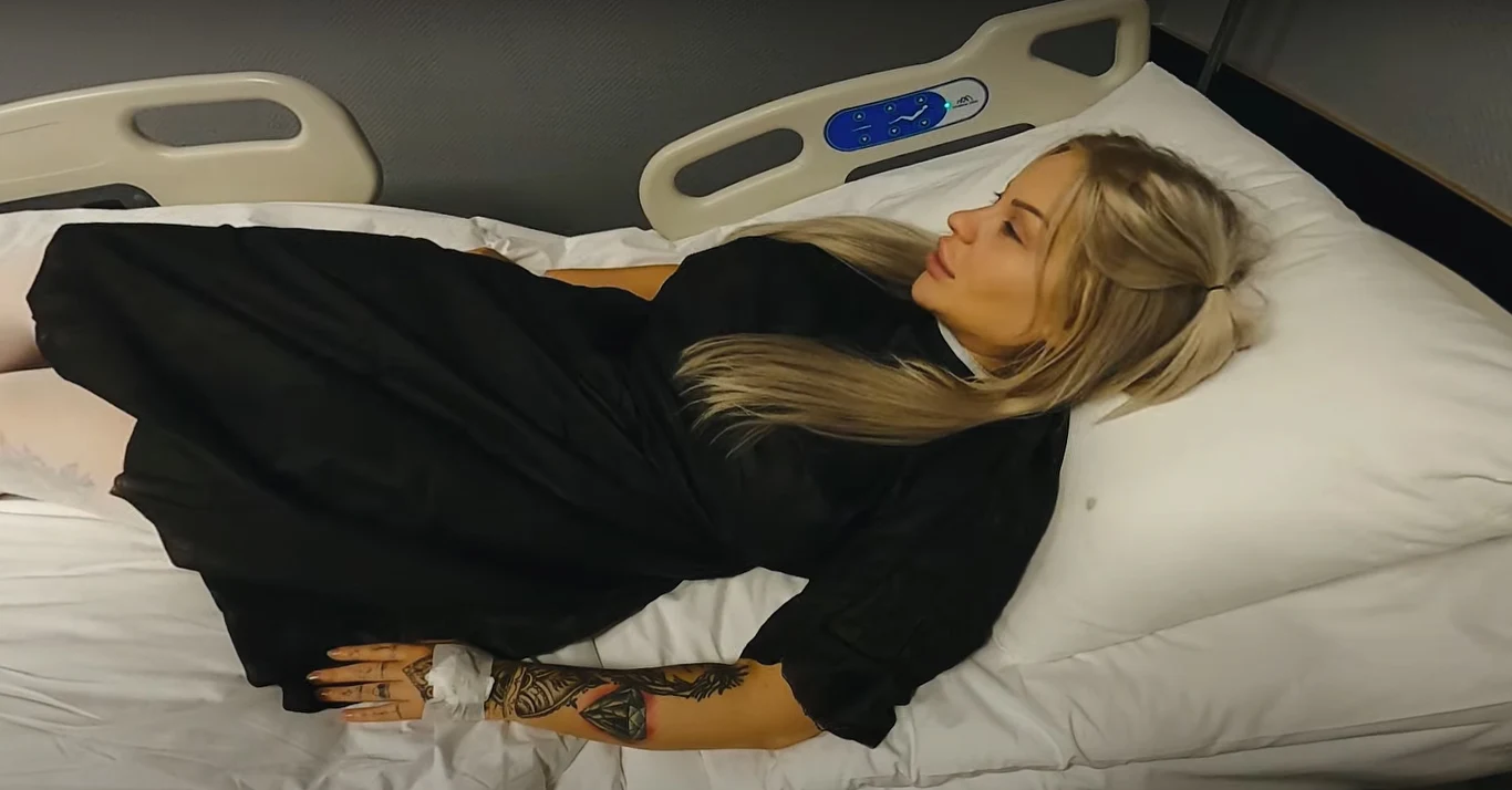 Ewelona jeszcze przed wizytą w tureckiej klinice była krytykowana za częste korzystanie z usług chirurgów plastycznych Ewelona jeszcze przed wizytą w tureckiej klinice była krytykowana za częste korzystanie z usług chirurgów plastycznych