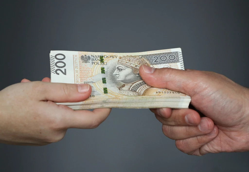 GUS opublikował nowe dane o wynagrodzeniach Polaków. Zdj. ilustracyjne