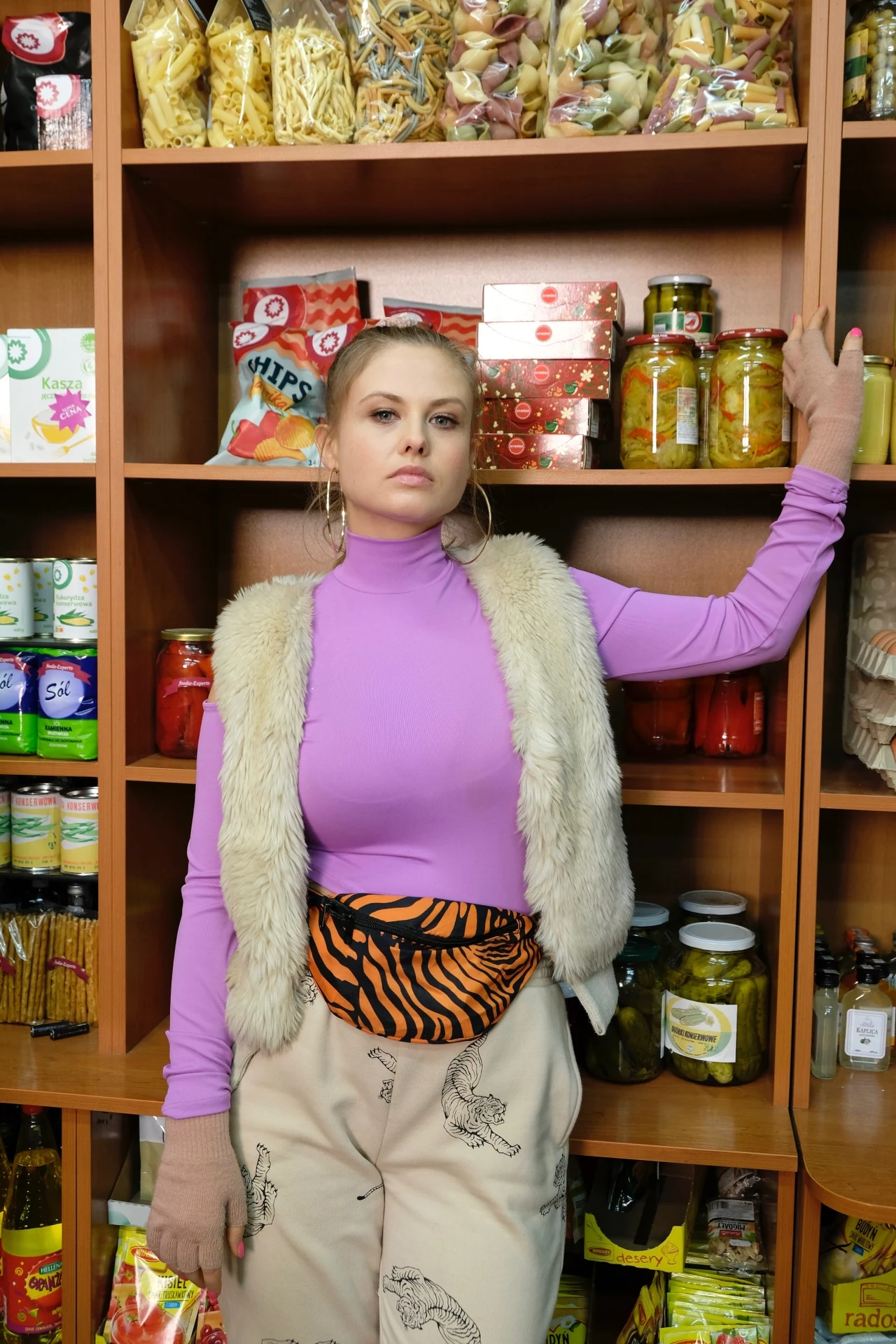 Anna Karczmarczyk w serialu "Piekni i bezrobotni"