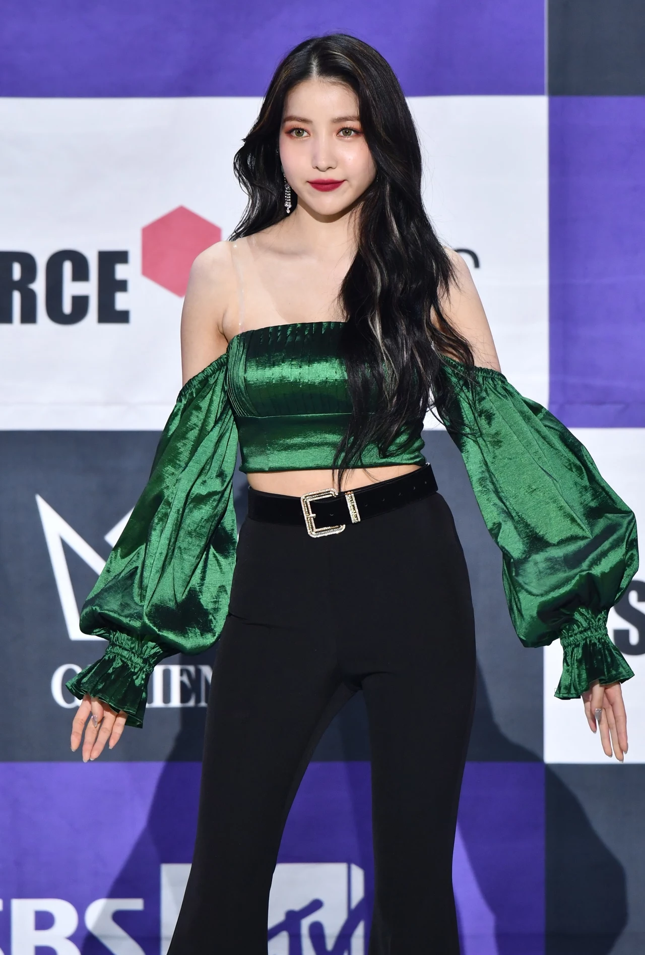 Sowon występuje w girlsbandzie GFriend 