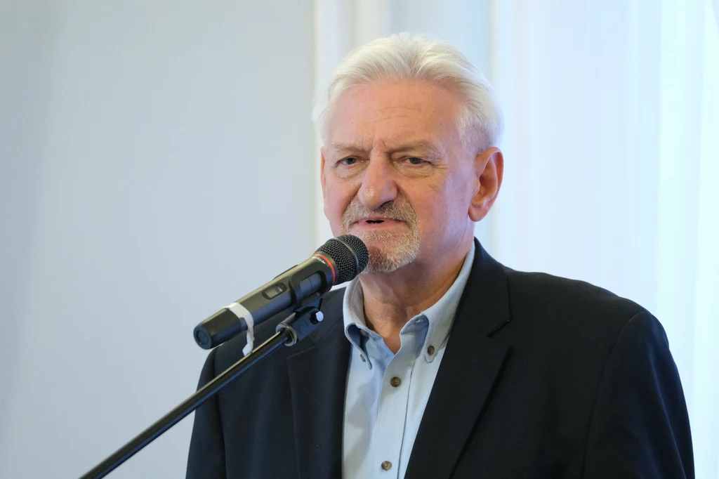 Prof. Andrzej Horban Prof. Andrzej Horban