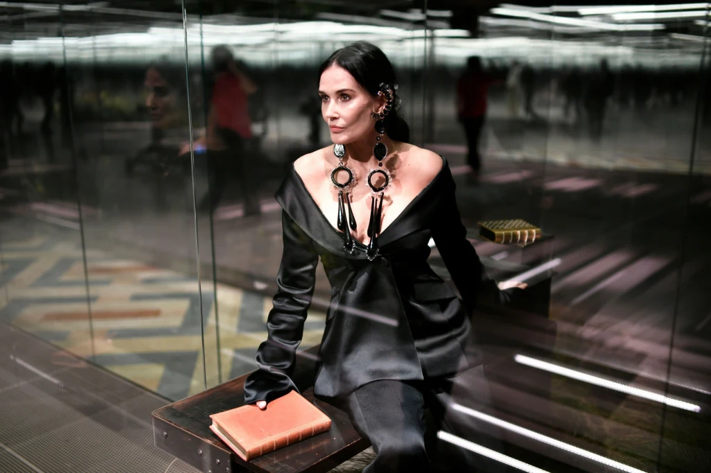 Demi Moore na pokazie Fendi. Demi Moore na pokazie Fendi.