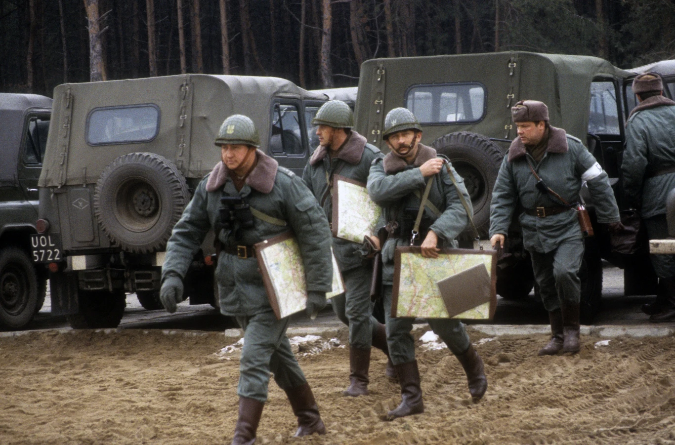 Pod naciskiem Amerykanów oraz Stanisława Kani i gen. Jaruzelskiego, Zjednoczone Dowództwo Sił Zbrojnych UW zrezygnowało z przeprowadzenia ćwiczeń na pełną skalę. Wojska ograniczyły się jedynie do koncentracji i rozwinięcia z rejonów wyjściowych. Płk. Kukliński w późniejszych wywiadach wspominał, że rezygnacja z ćwiczeń wcale nie spowodowała, że w Moskwie porzucono plan interwencji w Polsce.