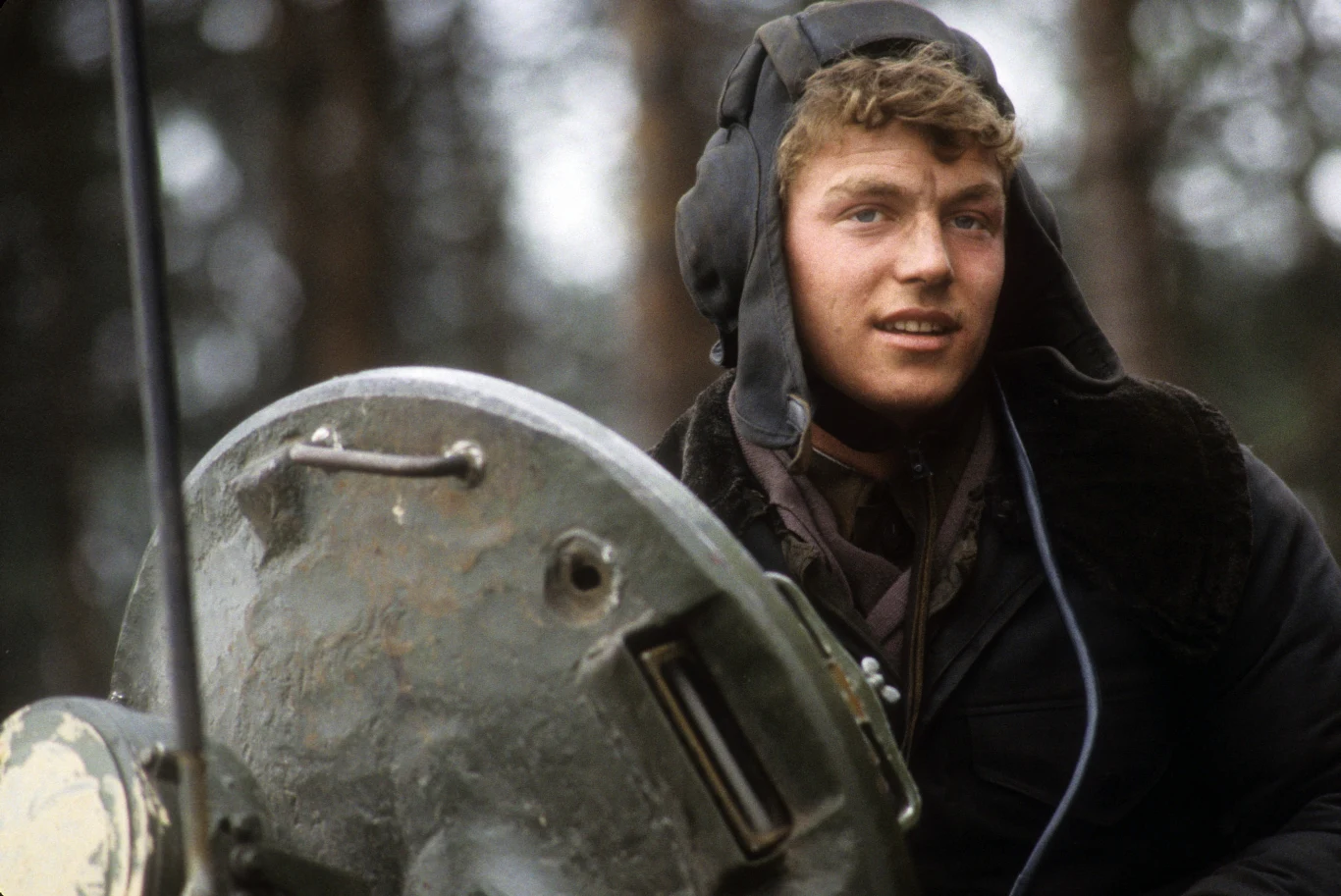 Szef sztabu Zjednoczonych Sił Zbrojnych UW, gen. Anatolij Gribkow wspominał, że Jaruzelski nie wierzył zbytnio sojusznikom ze wschodu. Pisał: „Trudności domówienia się były z Jaruzelskim i Kanią. Obawiali się oni, aby pod pretekstem ćwiczeń wojska sojusznicze nie zostały wprowadzone do Polski. Słuszne jest pytanie: czy istniał realny plan wprowadzenia sojuszniczych wojsk do Polski. Tak, taki plan istniał”. Oficerowie sztabowi wspominali, że najwyższe dowództwo Układu Warszawskiego obawiało się, że w Polsce wybuchnie wojna domowa, co może znacznie osłabić blok wschodni. Dlatego wojska sojusznicze cały czas były w gotowości.