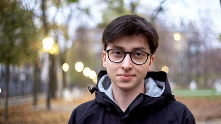 "Jestem statystycznym snobem". 19-latek, który policzył pandemię