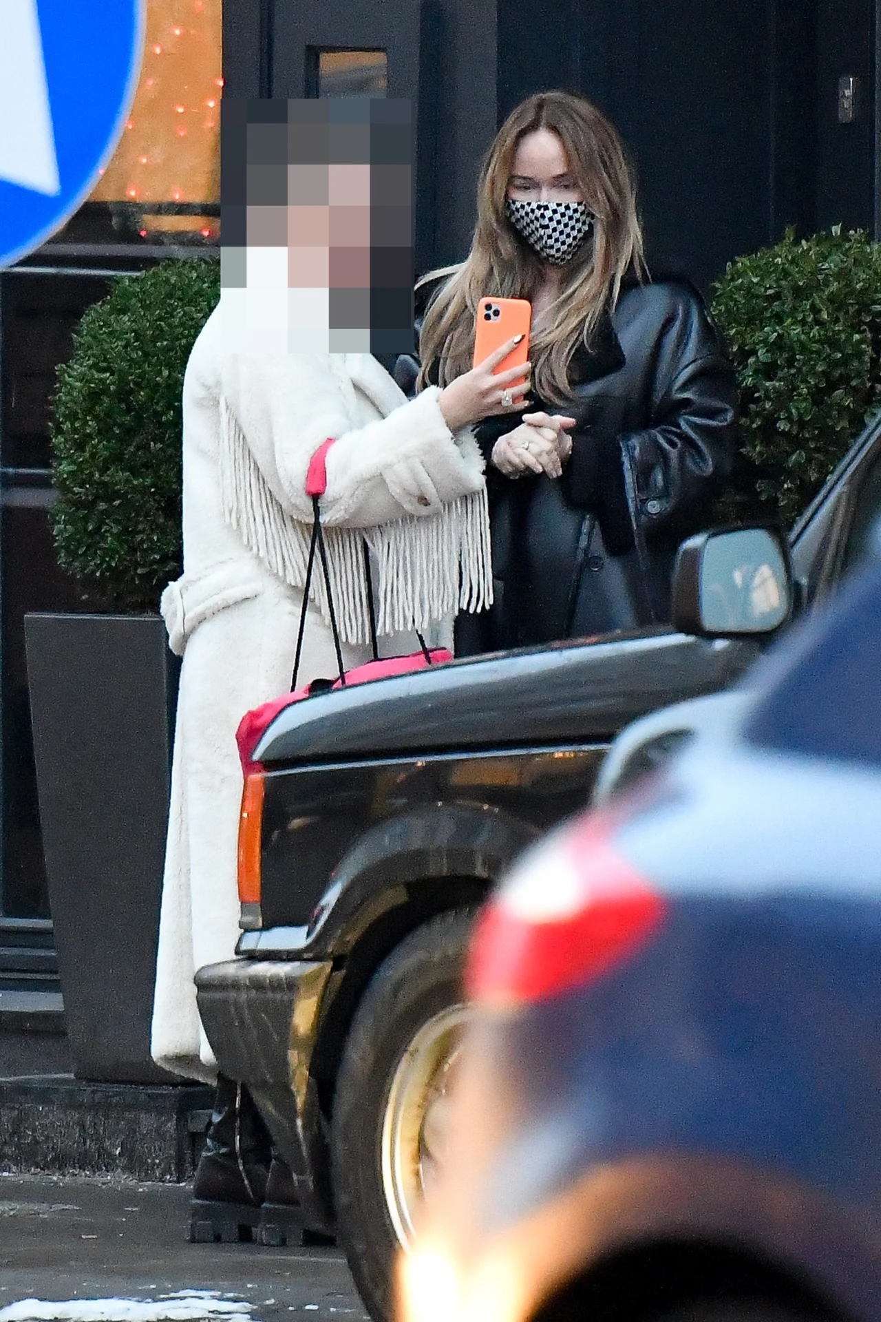 Joanna Przetakiewicz z torebką za 144 tys. złotych! Joanna Przetakiewicz z torebką za 144 tys. złotych!