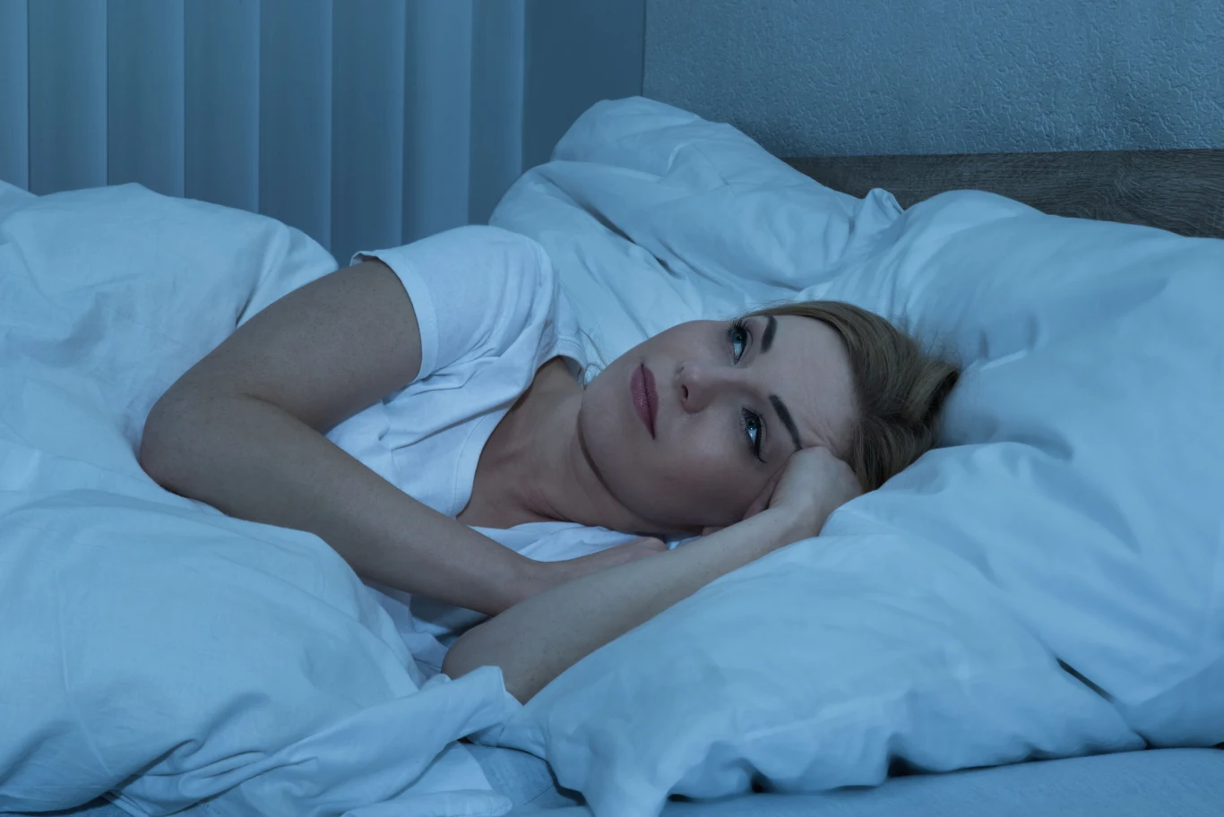 Wilk Nigdy nie kładzie się wcześnie, bo najlepiej funkcjonuje w godzinach nocnych. Zasypia zazwyczaj po północy, co niesie za sobą pewne ryzyko. Wieczorna aktywność sprzyja podjadaniu i piciu alkoholu. Sen jest wtedy płytki, co w dłuższej perspektywie może skutkować przyrostem masy ciała.