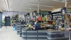 Lidl podwyższa pensje i wypłaci bonusy pracownikom