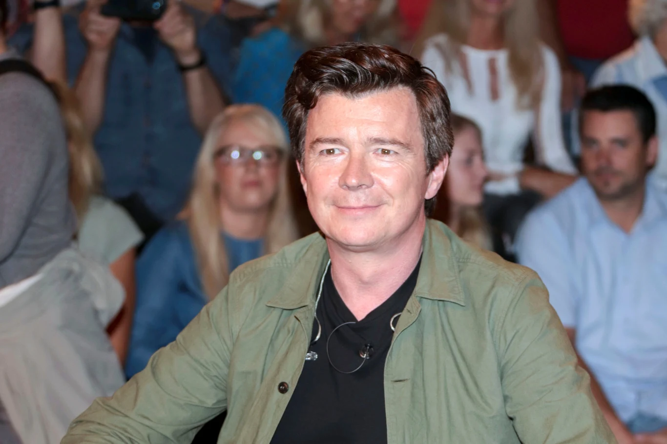 Podczas gali MTV Europe Music Awards w 2008 roku został uznany z "Najlepszego wykonawcę wszech czasów".