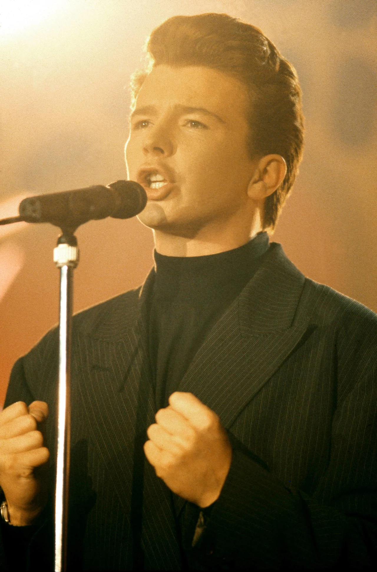 Dzięki współpracy z producenckim triem Stock, Aitken i Waterman jego utwory w stylu dance-pop szybko znalazły wielbicieli. Największą popularność przyniósł mu jednak utwór "Never Gonna Give You Up", który promował album "Whenever You Need Somebody" z 1987 roku. Dzięki współpracy z producenckim triem Stock, Aitken i Waterman jego utwory w stylu dance-pop szybko znalazły wielbicieli. Największą popularność przyniósł mu jednak utwór "Never Gonna Give You Up", który promował album "Whenever You Need Somebody" z 1987 roku.