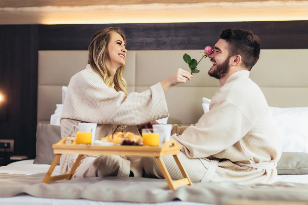 Hotele czekają na walentynkowych gości.