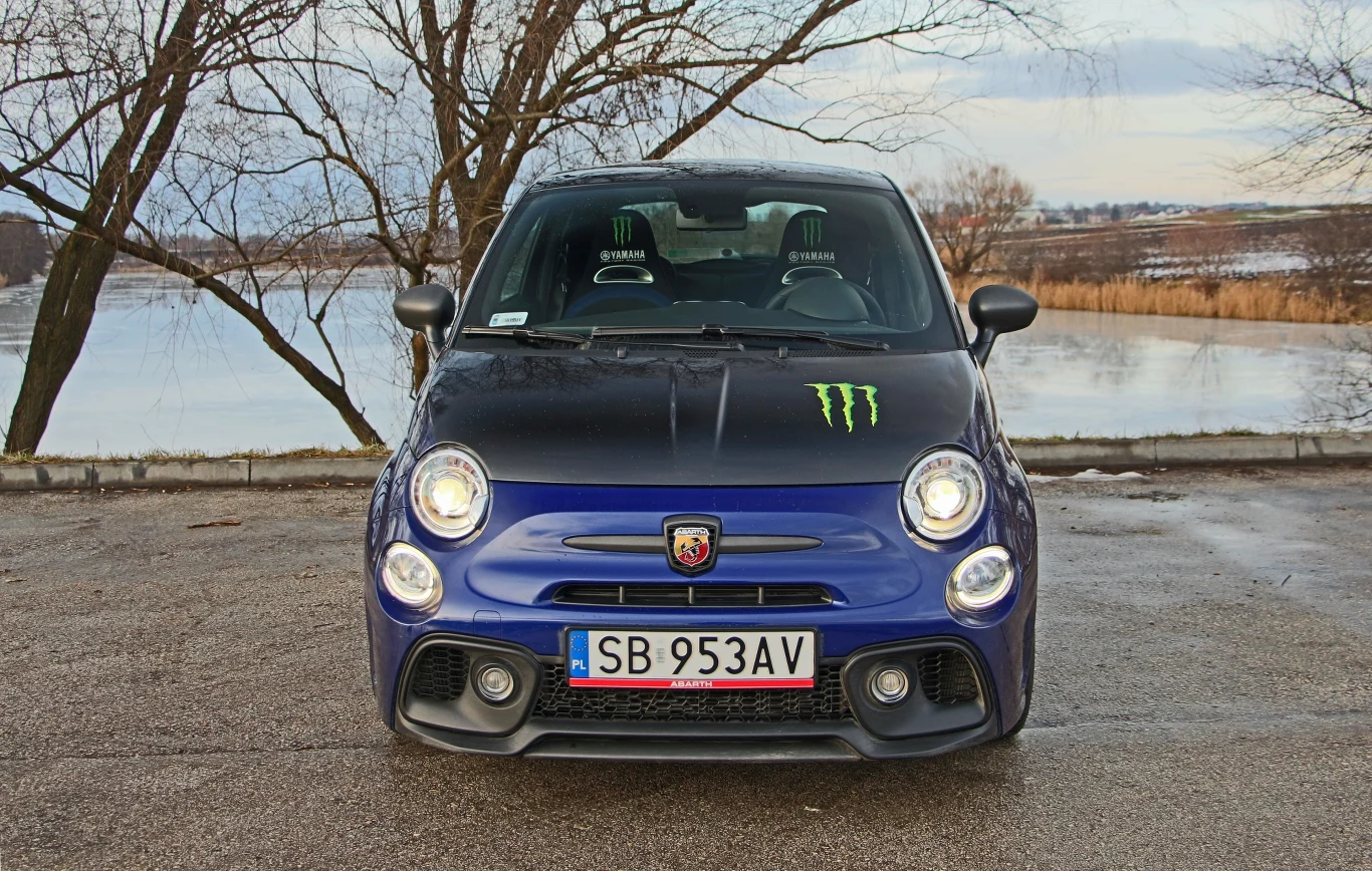 Abarth 595 Monster Energy Yamaha