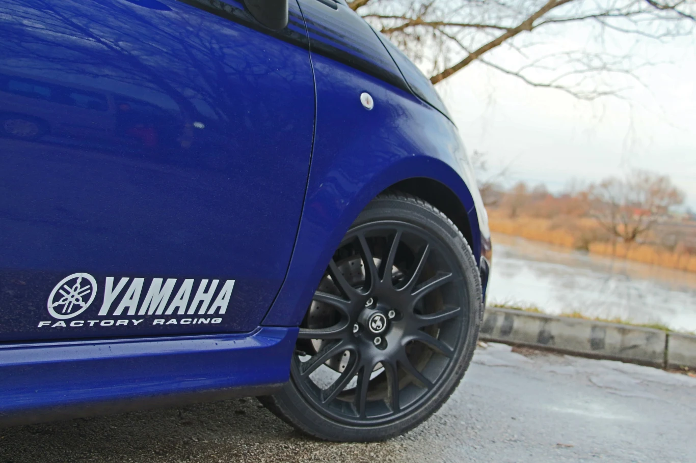 Abarth 595 Monster Energy Yamaha