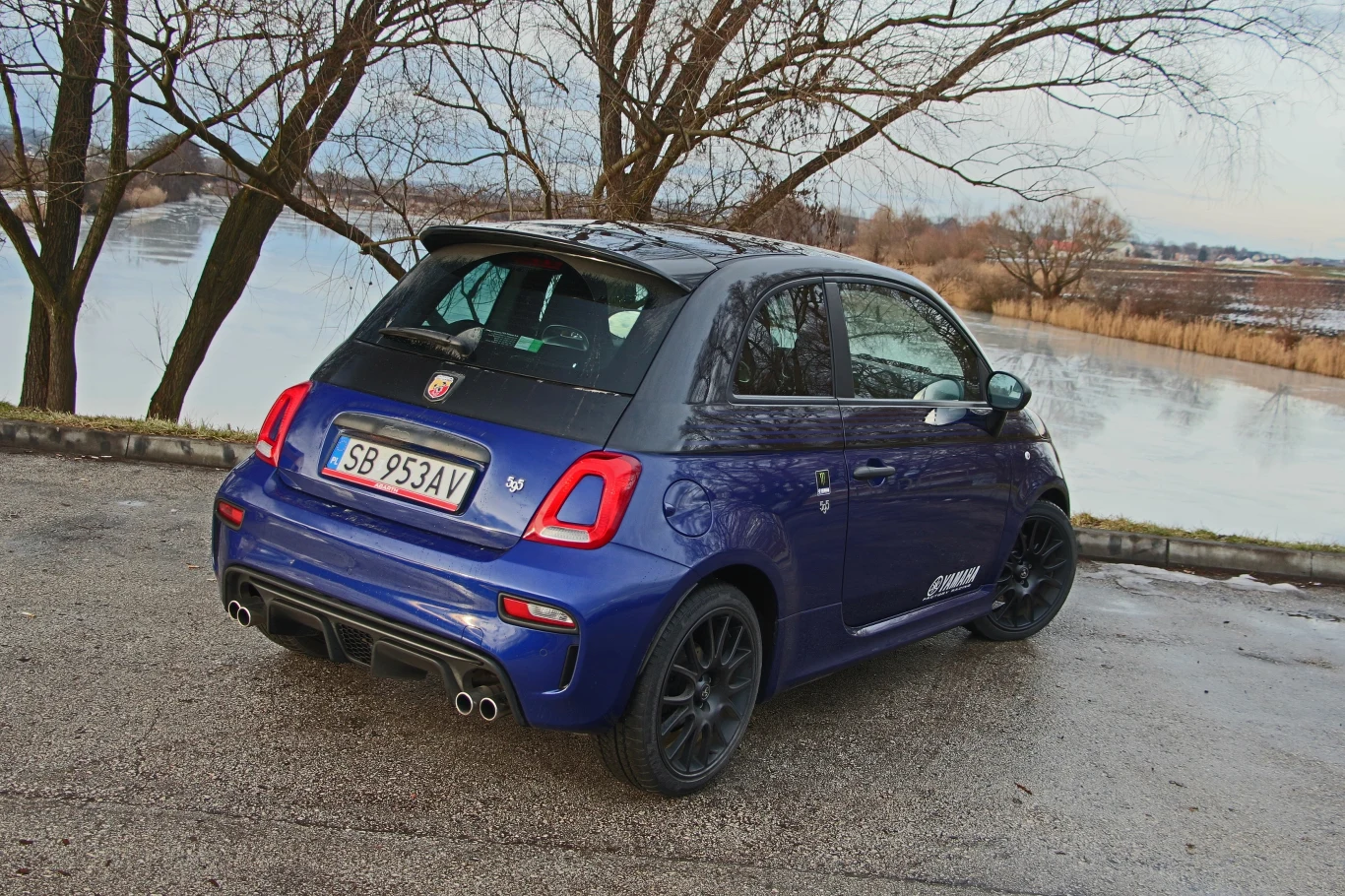 Abarth 595 Monster Energy Yamaha