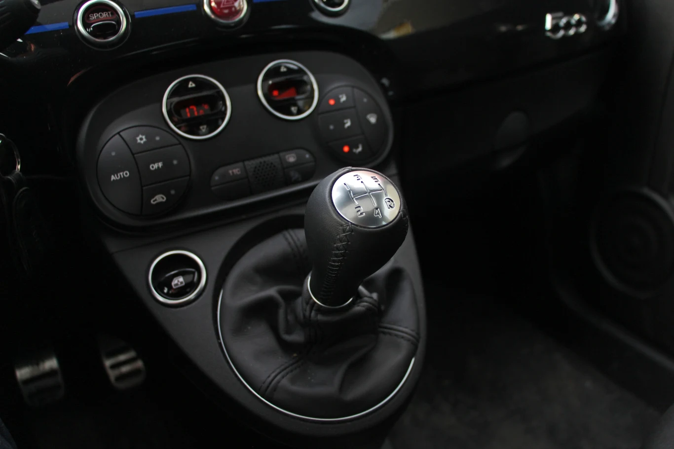 Abarth 595 Monster Energy Yamaha