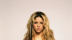 Shakira przefarbowała włosy na rudo