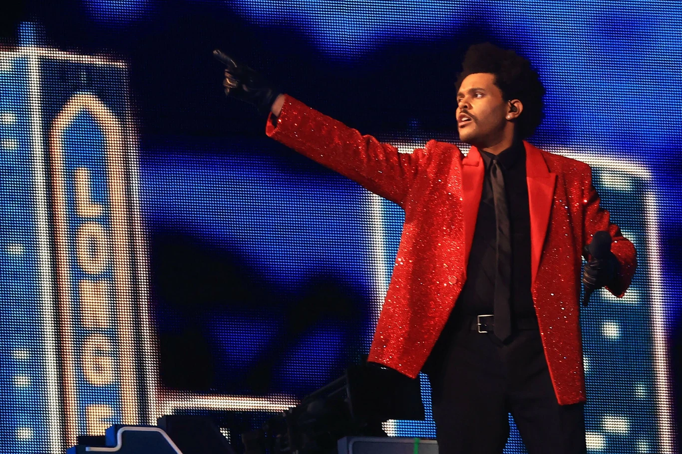 Gwiazdą half-time show 55. Super Bowl był The Weeknd.