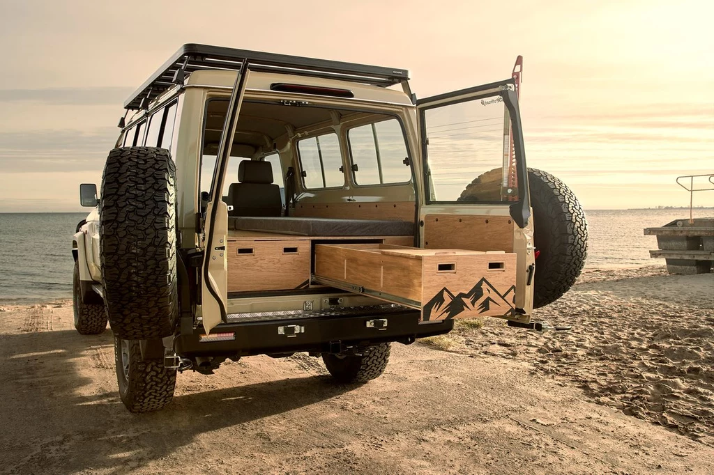 Toyota Land Cruiser Toyota Land Cruiser