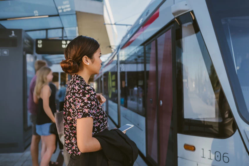 Podróże sprzyjają nowym znajomościom 