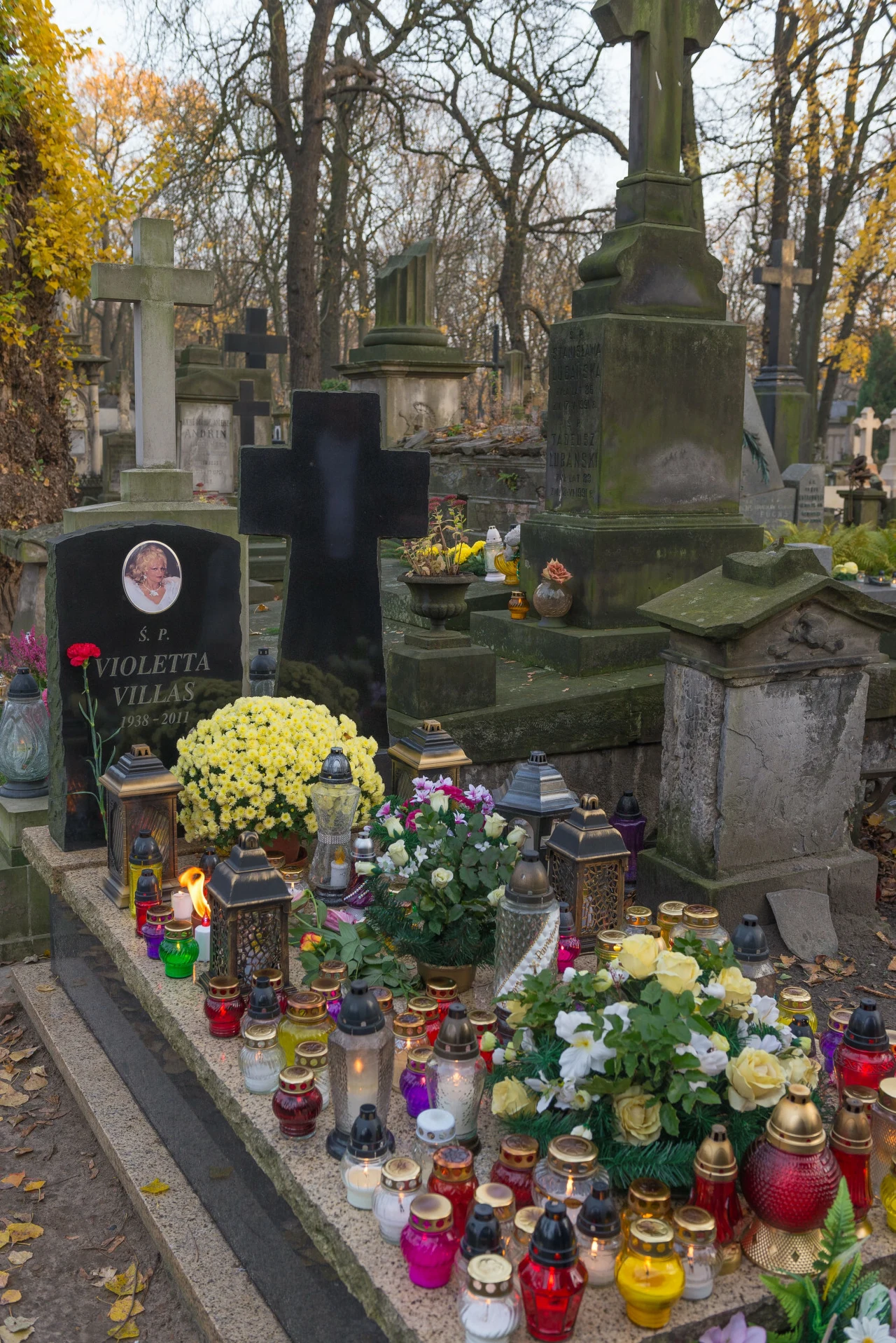 Grób Violetty Villas na warszawskich Powązkach Grób Violetty Villas na warszawskich Powązkach