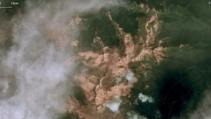 Piasek znad Sahary widziany z kosmosu nad Pirenejami 