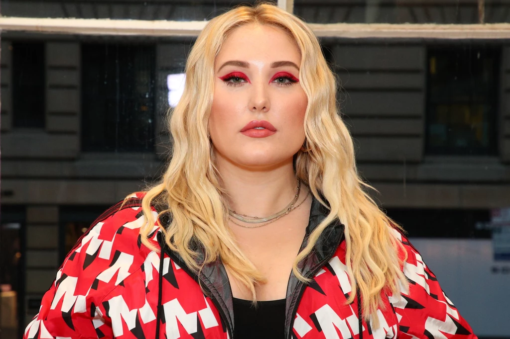 Hayley Hasselhoff promuje w swoim mediach społecznościowych ideę body positive 