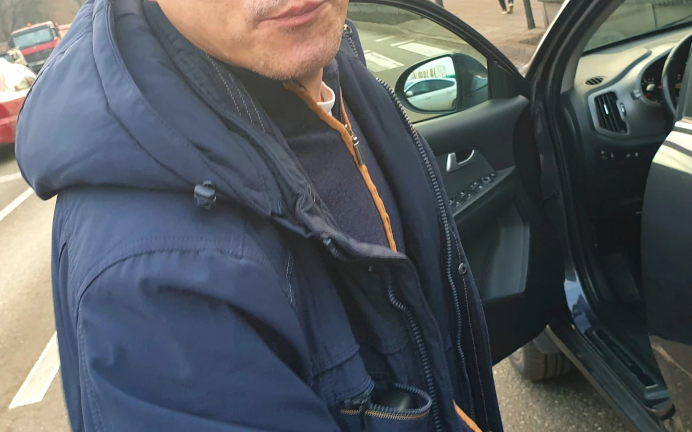 "Wciąż powtarzał: "nie jesteś autobusem". Właśnie tak, per ty..." 