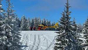 Na miejsce wypadku wezwano śmigłowiec LPR.