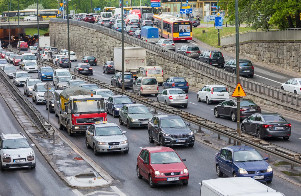 Priorytetem miast powinna być walka z korkami