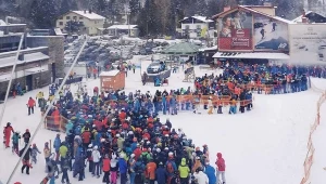 Tłumy narciarzy w Szczyrku (fot. "Bielskie Drogi")