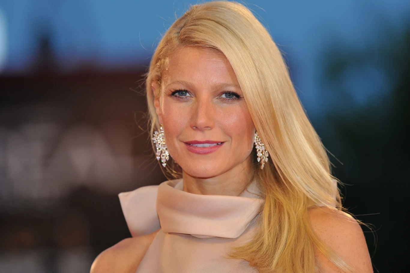 W powrocie do zdrowia i pełnej sprawności pomogło Gwyneth Paltrow zmodyfikowanie codziennej diety W powrocie do zdrowia i pełnej sprawności pomogło Gwyneth Paltrow zmodyfikowanie codziennej diety