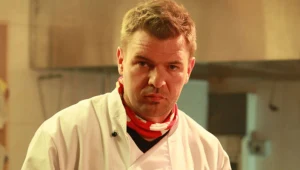 Tomasz Karolak wcielił się w kucharza już w 2010 roku w filmie "Śniadanie do łóżka"