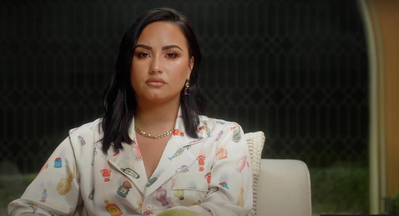 Kadr z "Dancing with the Devil" Demi Lovato