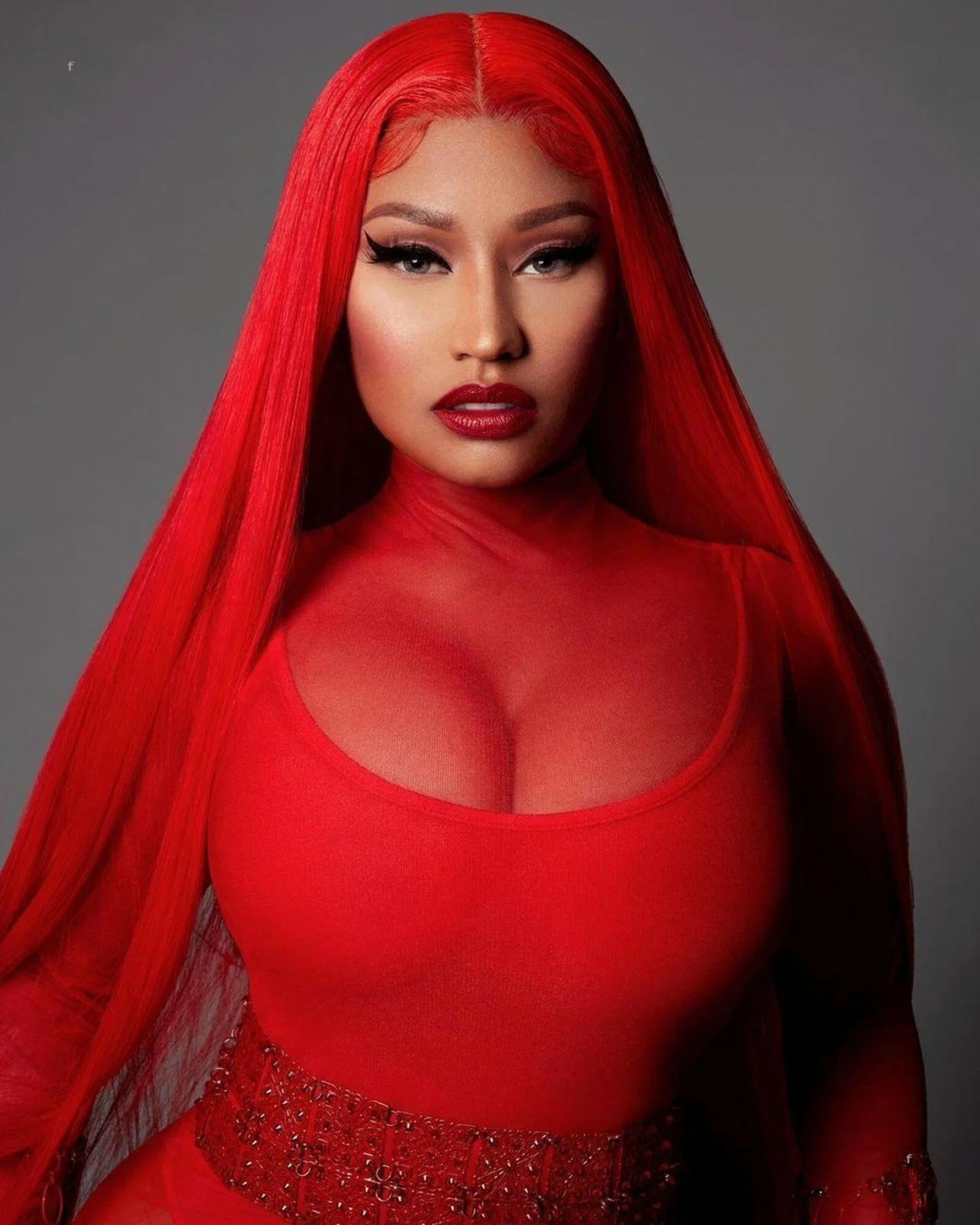 Nicki Minaj długo nie mogła wybaczyć ojcu traum z dzieciństwa. Teraz cierpi w związku z jego śmiercią