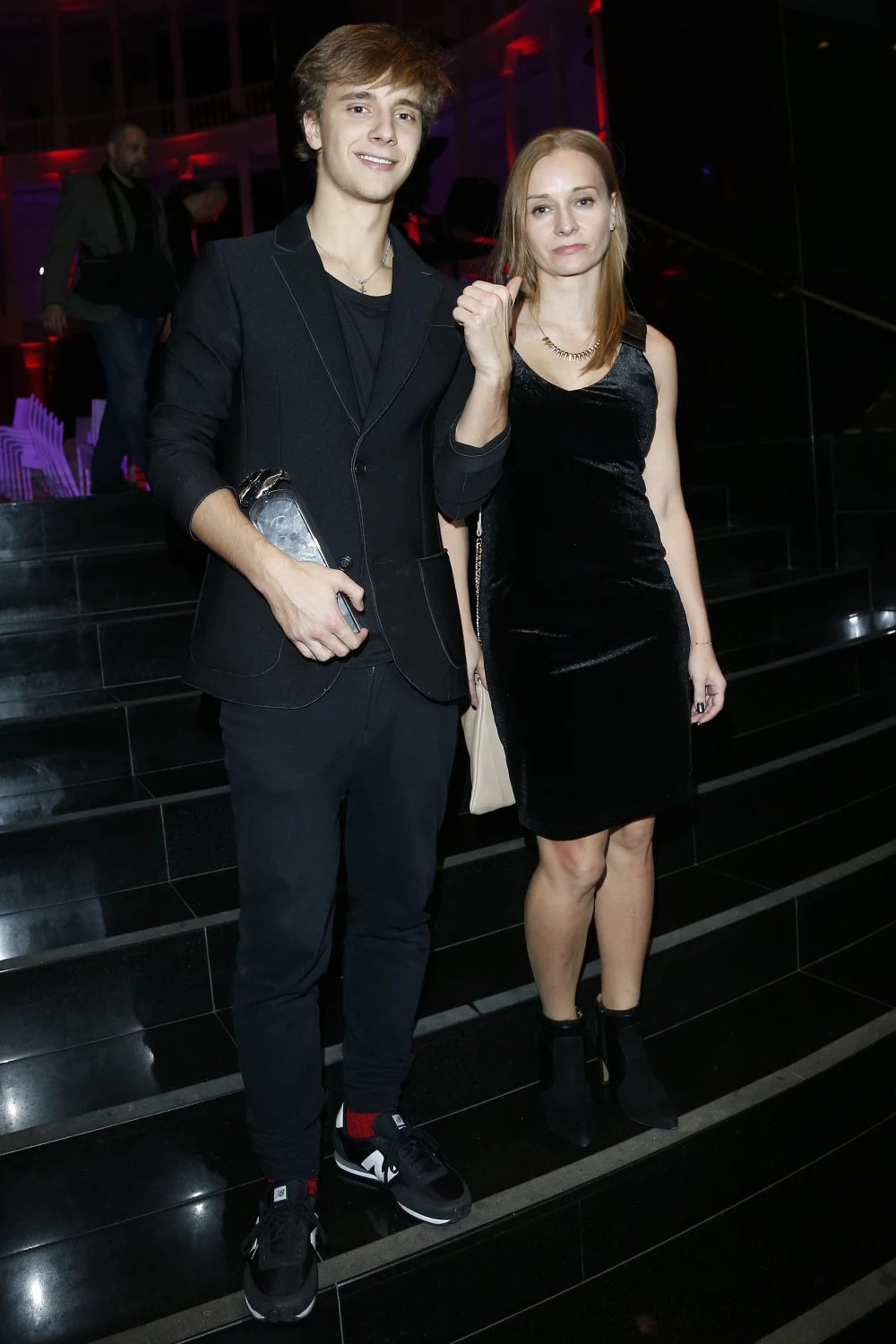 Maciej Musiał z mamą Maciej Musiał z mamą