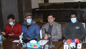 Konferencja prasowa z udziałem rodzin zmarłych w próbie szczytowej na K2