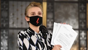 Joanna Scheuring-Wielgus podczas konferencji prasowej