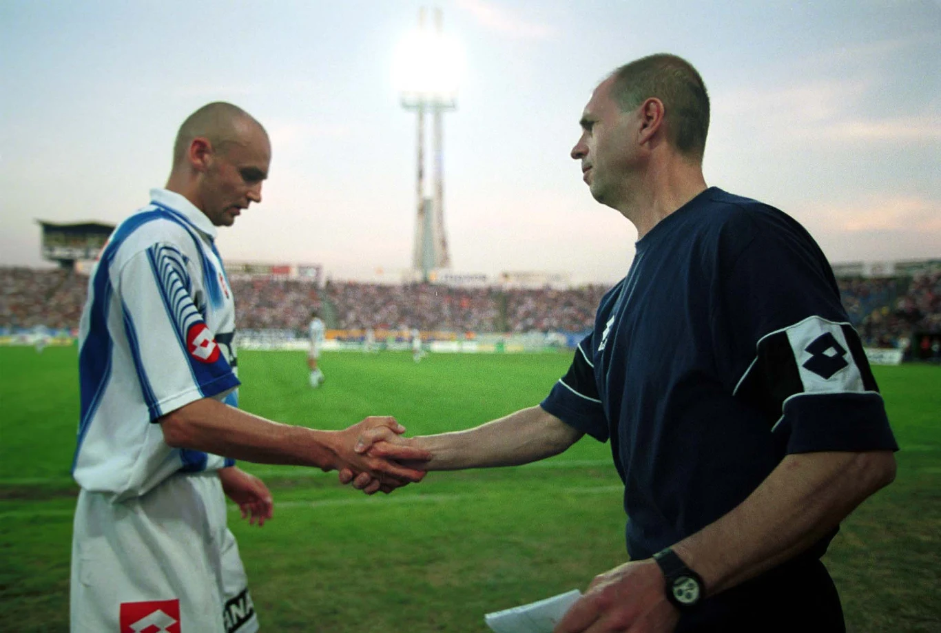 Lech Poznań w sezonie 2002/2003. Paweł Kaczorowski i trener Bohumil Panik Lech Poznań w sezonie 2002/2003. Paweł Kaczorowski i trener Bohumil Panik