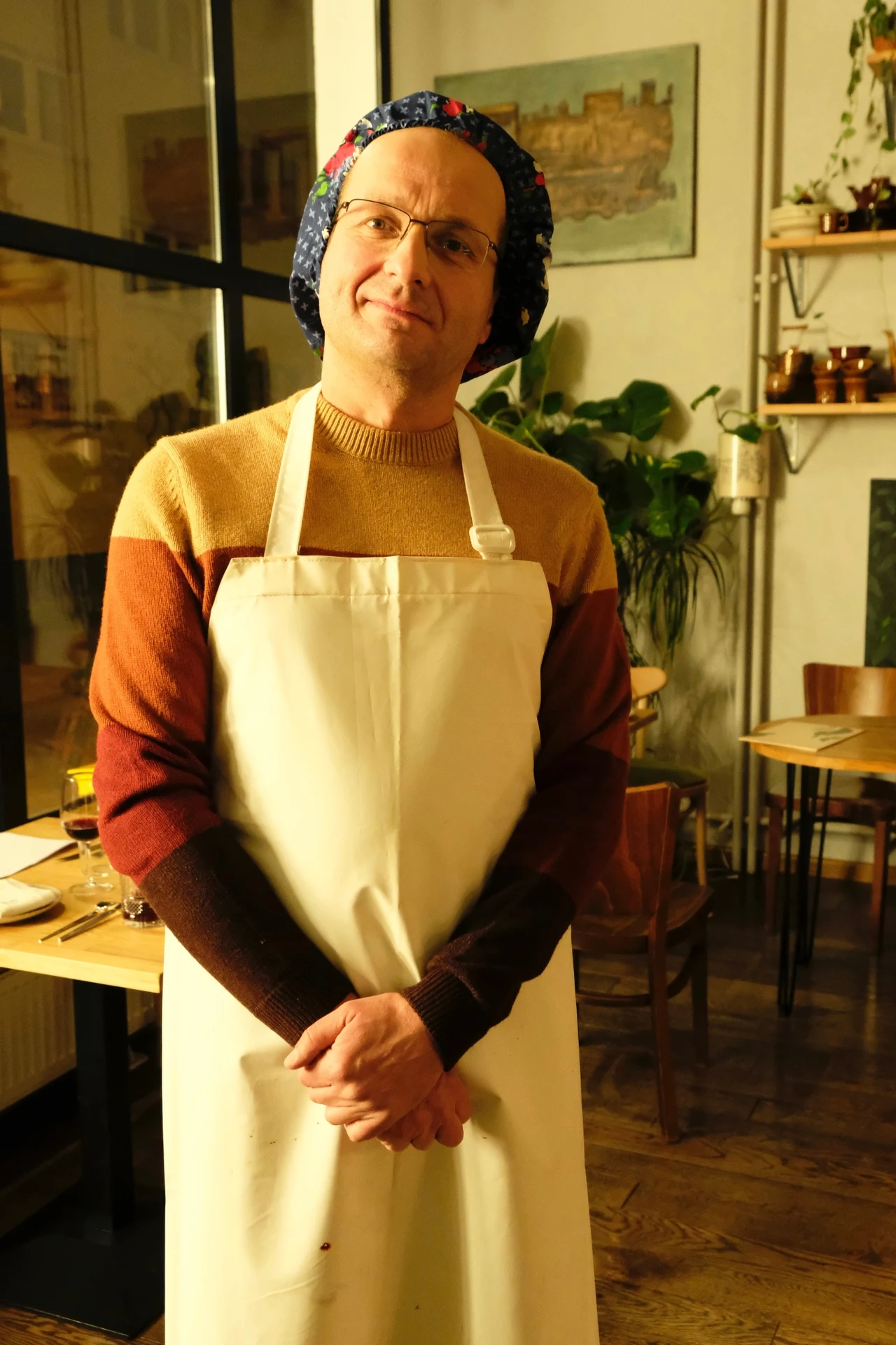 Okazuje się Robert Górski żadnej pracy się nie boi, szczególnie pracy na planie filmowym Okazuje się Robert Górski żadnej pracy się nie boi, szczególnie pracy na planie filmowym