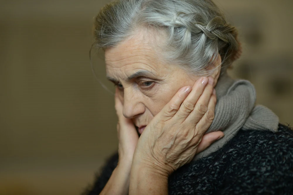 Życie z wysoką wrażliwością na bodźce niesie za sobą wiele niekorzystnych dla zdrowia efektów. Warto być świadomym swojej "cechy"
