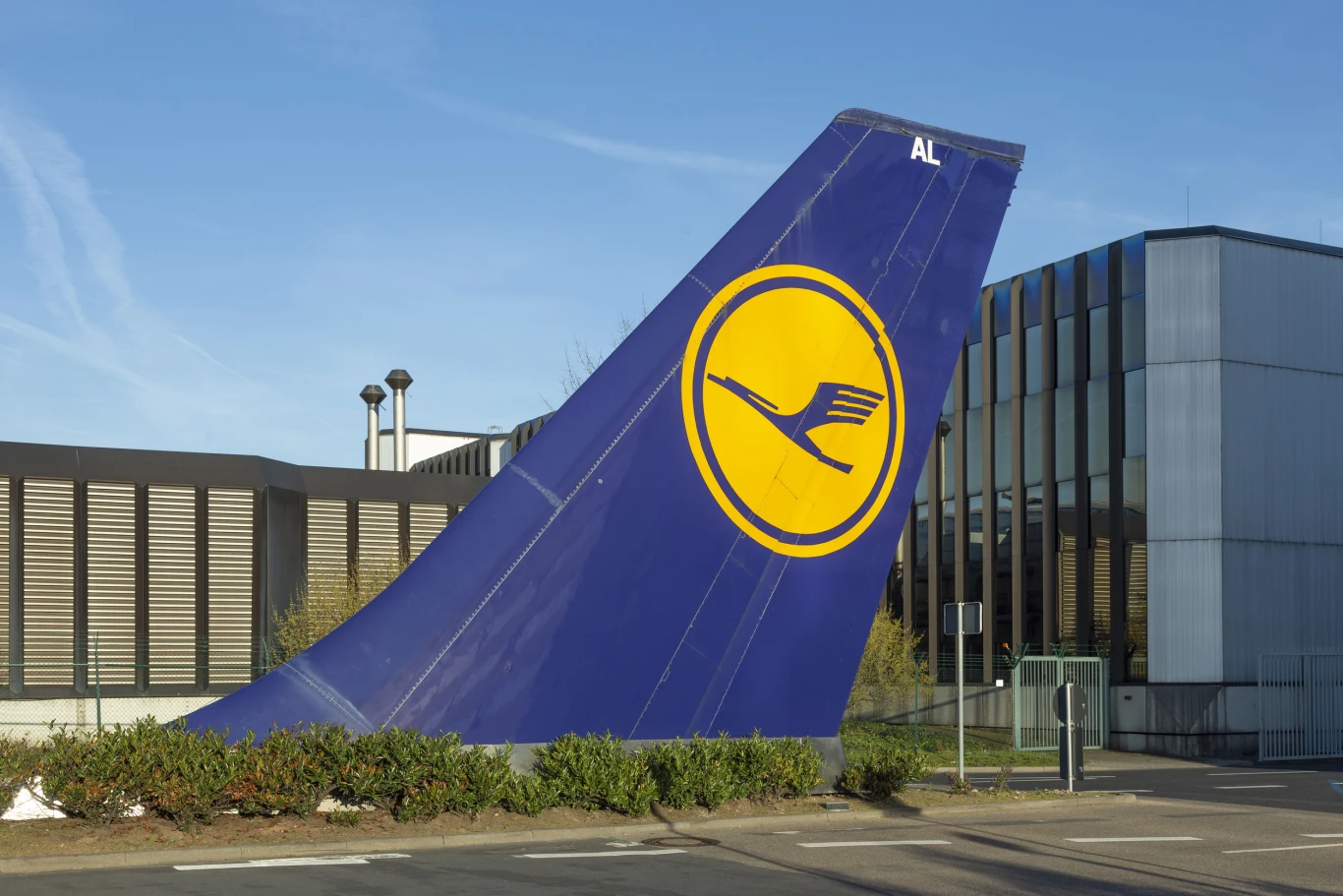 Lufthansa zainteresowana PLL LOT Lufthansa zainteresowana PLL LOT