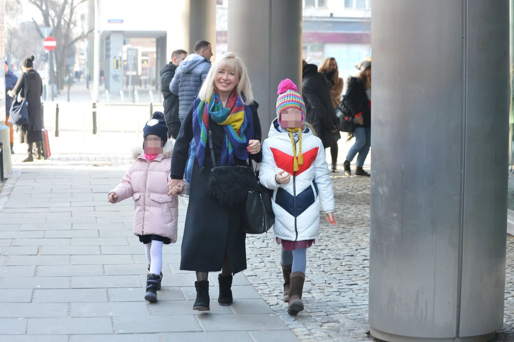 Anna Maria Wesołowska z wnuczkami