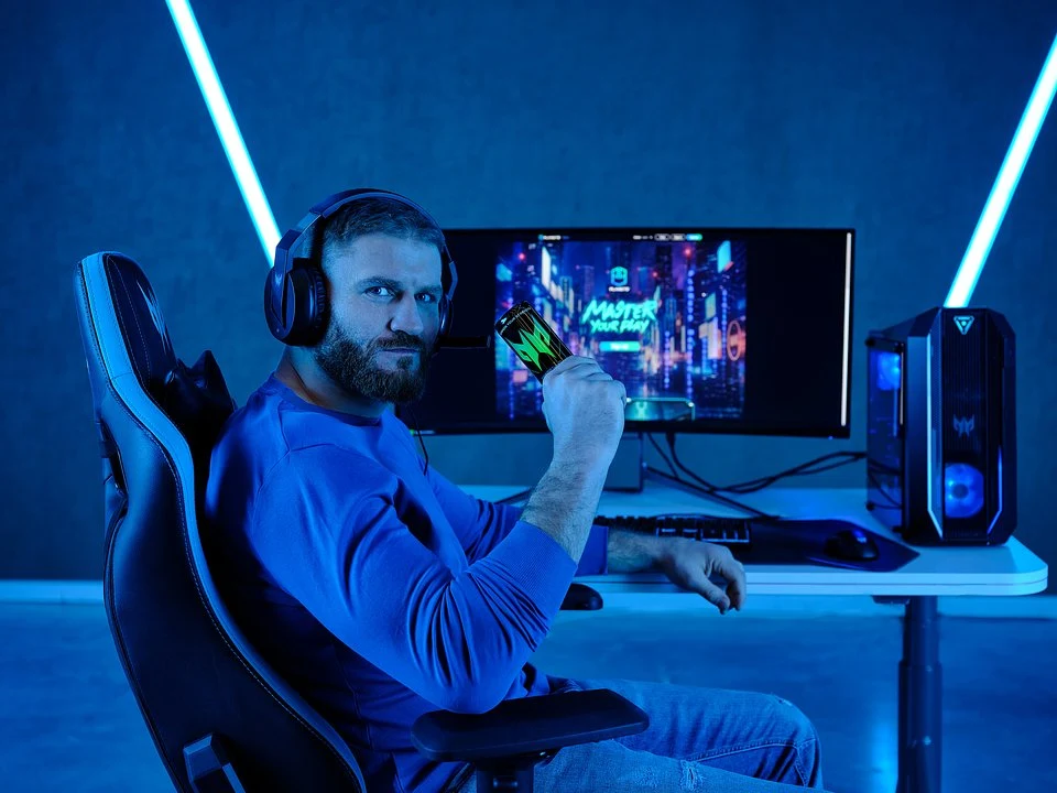 "Oprócz zaangażowania w karierę na profesjonalnym ringu, Jan Błachowicz jest również wielkim miłośnikiem gamingu. Determinacja i dyscyplina, które sprawdzają się podczas walk w oktagonie, są również gwarancją sukcesu podczas rozgrywki w świecie wirtualnym. Bardzo nas cieszy, że Jan Błachowicz został ambasadorem marki Predator. Współpraca ze sportowcem realizowana będzie pod hasłem "Odnajdź w sobie siłę", bo ciągłe poszukiwanie nowej energii do działania to wartość bliska nie tylko mistrzom sportu, lecz również marce Predator" - Łukasz Łopuszyński, Country Manager w Acer Polska.