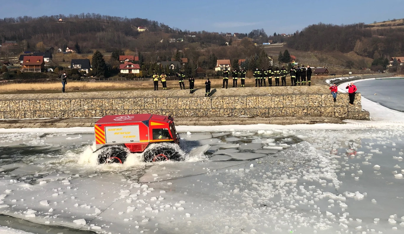 Sherp Pro na Jeziorze Rożnowskim Sherp Pro na Jeziorze Rożnowskim