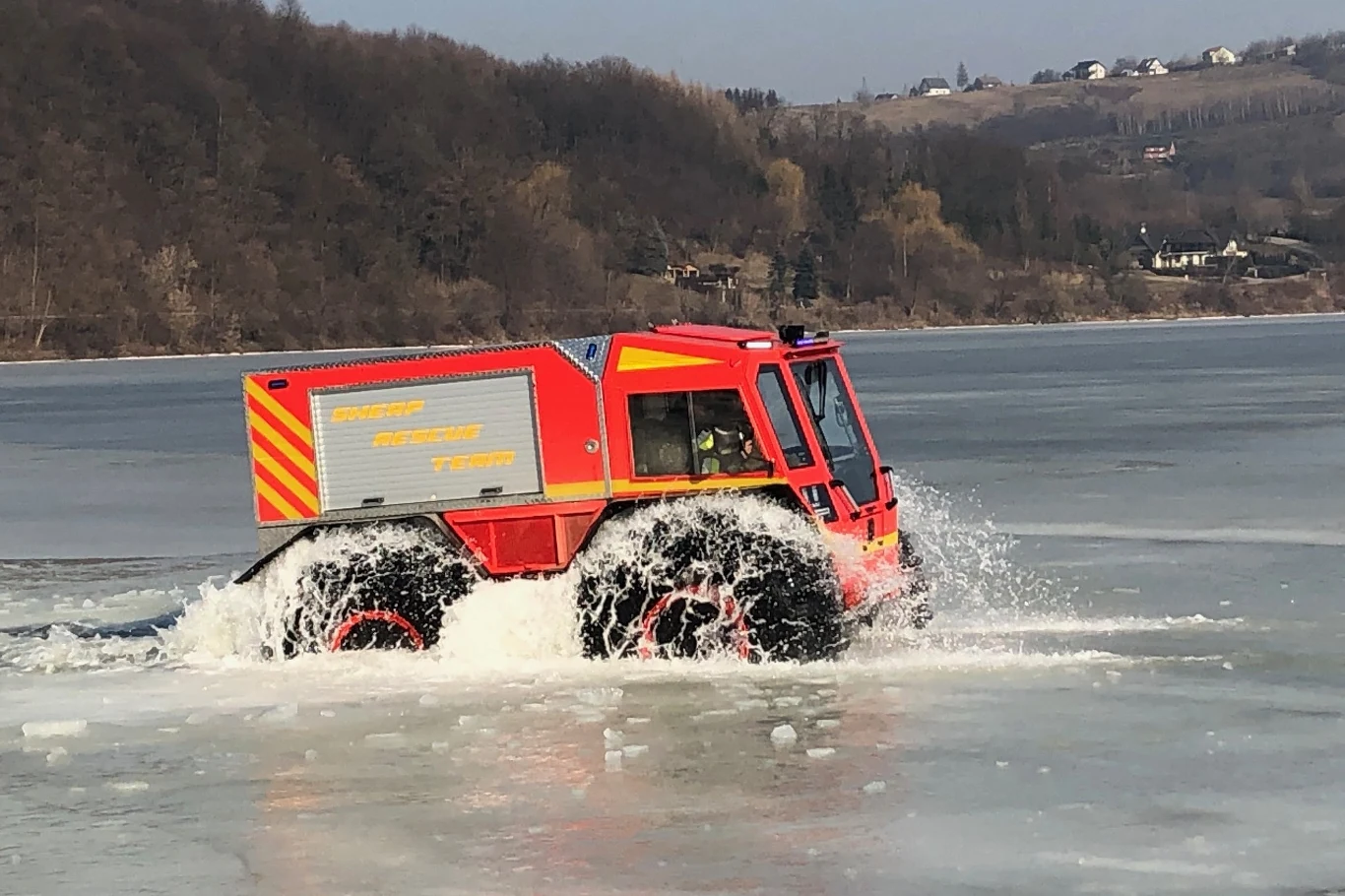 Sherp Pro na Jeziorze Rożnowskim Sherp Pro na Jeziorze Rożnowskim