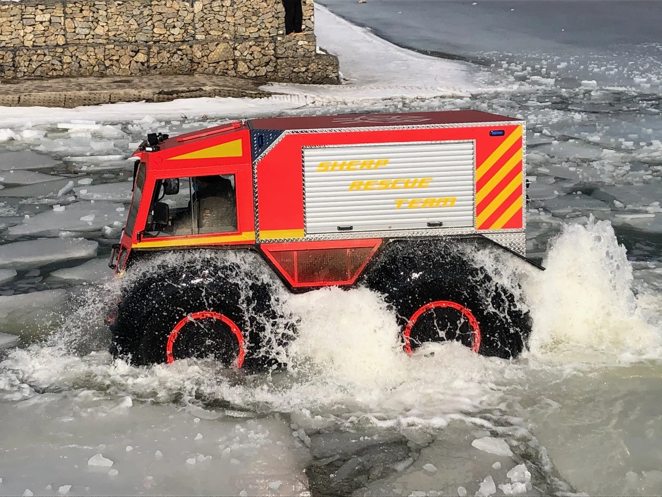 Sherp Pro na Jeziorze Rożnowskim Sherp Pro na Jeziorze Rożnowskim