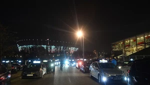 Protest taksówkarzy przy Stadionie Narodowym w Warszawie