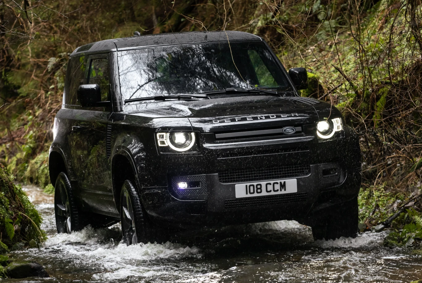 Land Rover Defender V8